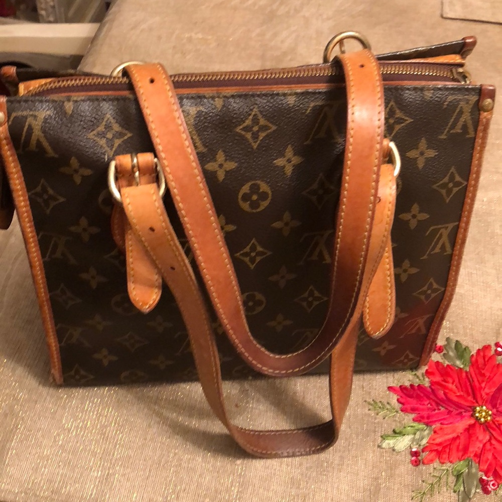 Authentic Louis Vuitton popincourt